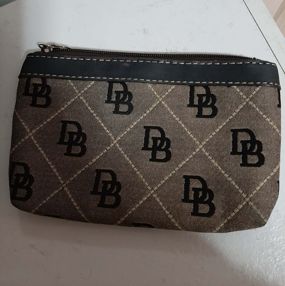 DOONEY & BOURKE "Toiny" Dome Satchel 3 Pc Set - Picture 7 of 11